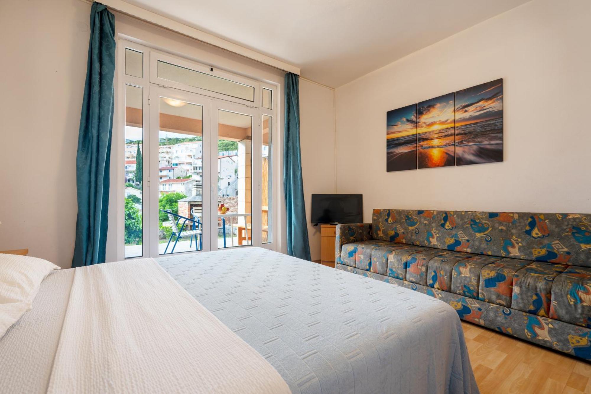 Apartments And Rooms Breeze 네움 객실 사진