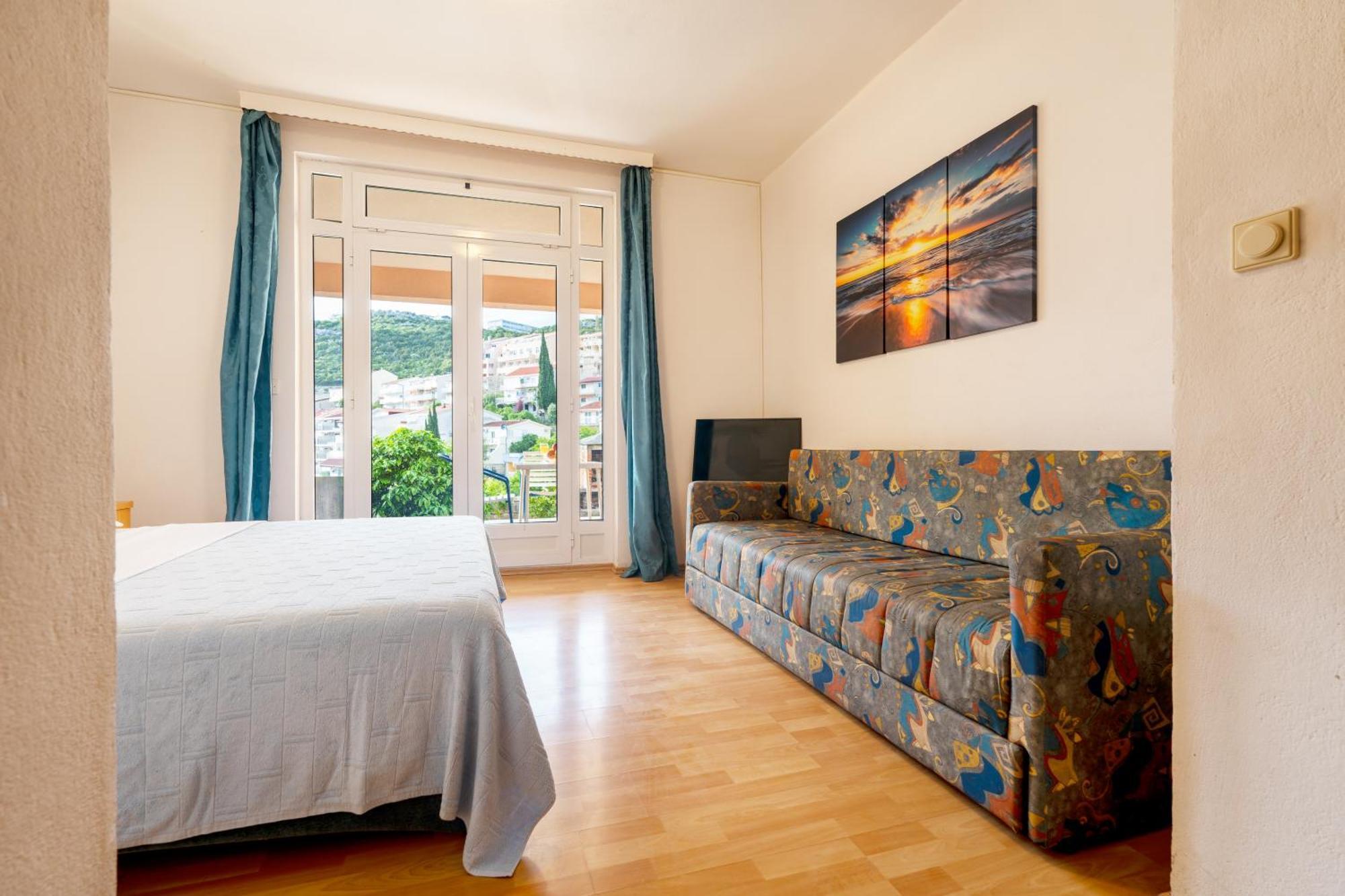 Apartments And Rooms Breeze 네움 객실 사진